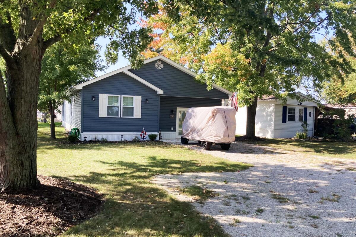 West Harbor Cove Pointe Flagship RV Resorts