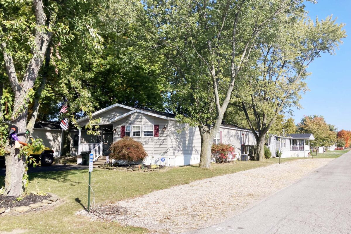 West Harbor Cove Pointe Flagship RV Resorts